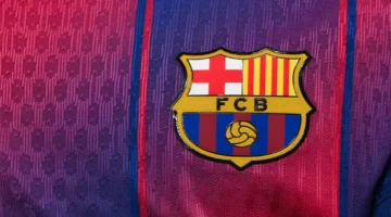 صوت الجماهير.. أفضل لاعب برشلونة ومطالبة ببيع نجم في 2025